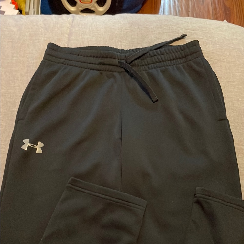Under Armour Charcoal Athletic Pants